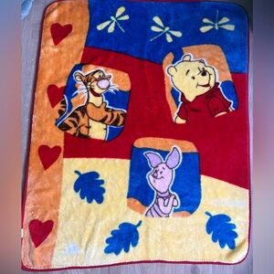 Vintage Disney Winnie the Pooh Heavy Fleece Blanket 🧸